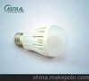 LED 球泡灯 5W E27