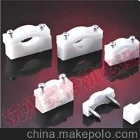 電纜線(xiàn)夾 固定線(xiàn)夾 塑料線(xiàn)夾 理線(xiàn)夾 上下組合線(xiàn)夾 配線(xiàn)器材圖片