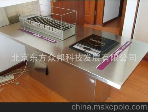 無齒輪釬子自動(dòng)翻轉(zhuǎn)燒烤機(jī)圖片