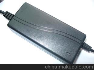 12V2A充電器 12V2000mA鋰電池充電器 適配器 桌面式充電器圖片