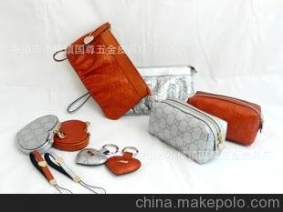 供應(yīng)精美汽車鑰匙包 卡片包 真皮鑰匙包系列產(chǎn)品圖片