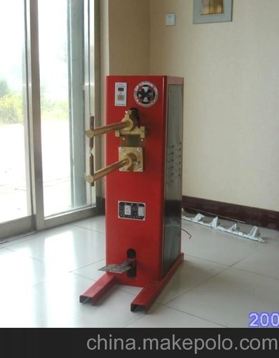 廣豐供應(yīng)廣豐箱柜專用焊接機(jī)圖片