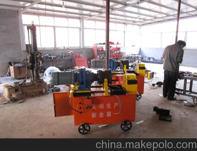批發(fā)供應(yīng)廣東建筑機械 廣東現(xiàn)貨滾絲機 廣東螺紋鋼筋套絲機圖片