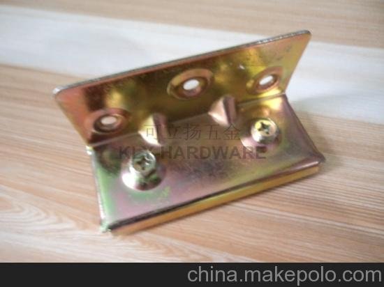 供應(yīng)可立揚(yáng)五金螺絲床鉸 床用連接件 床扣圖片