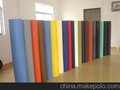 供应订制各种颜色无纺布