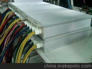 72V 200A 電動(dòng)汽車(chē)直流無(wú)刷電機控制器圖片
