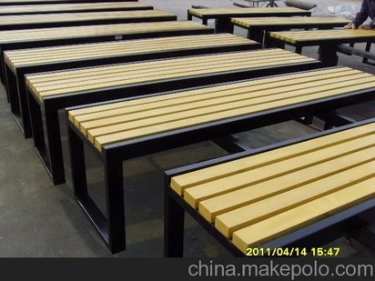 山东实木休闲椅生产商 天桥区美境园艺制品厂欢迎您