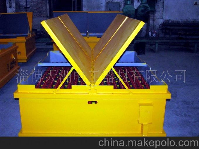 供應淄博蓄電池電瓶廠生產(chǎn)火炬牌礦用特殊型防爆鉛酸蓄電池圖片